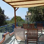 Lemontree House 3*