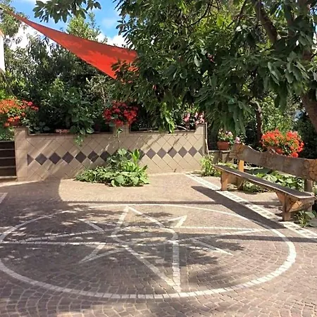 Lemontree House Bed & Breakfast Bacoli
